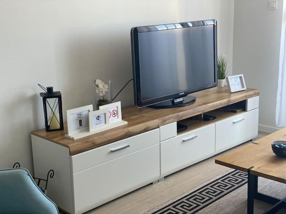 New Modern Apt Near Old Town - Private Parking ザダル エクステリア 写真