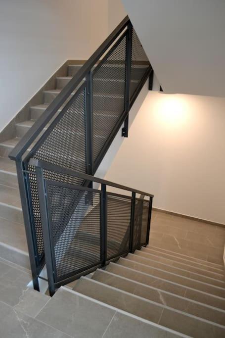 New Modern Apt Near Old Town - Private Parking ザダル エクステリア 写真
